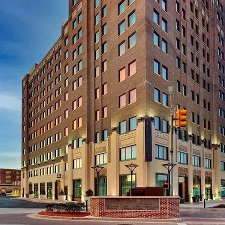 The Threefoot Hotel, Meridian, A Tribute Portfolio Hotel-3