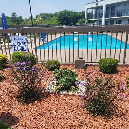 Baymont Inn & Suites-3