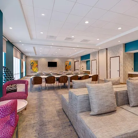 Hilton Garden Inn Temecula-2