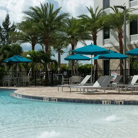 Home2 Suites By Hilton Cape Canaveral Cruise Port-2