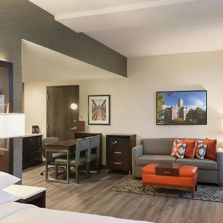 Embassy Suites By Hilton Noblesville Indianapolis Conv Ctr-2