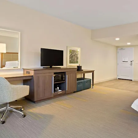 Hampton Inn & Suites- Seattle Woodinville Wa-3