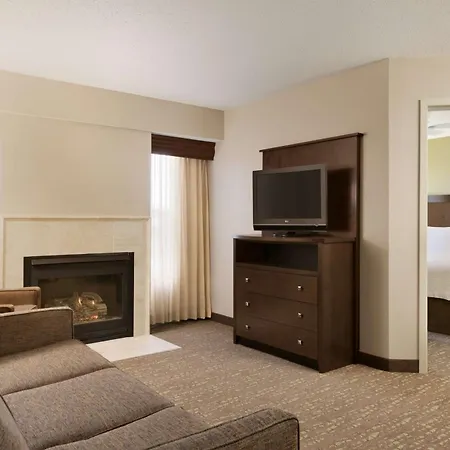 Homewood Suites By Hilton Toledo-Maumee-3