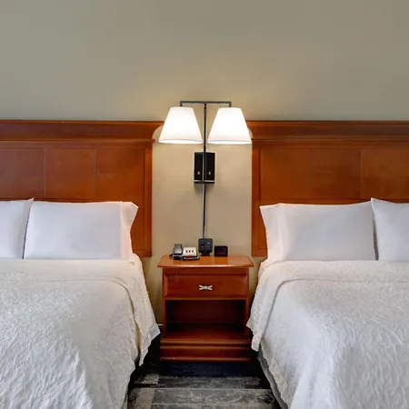 Hampton Inn & Suites Birmingham-Hoover-Galleria-2