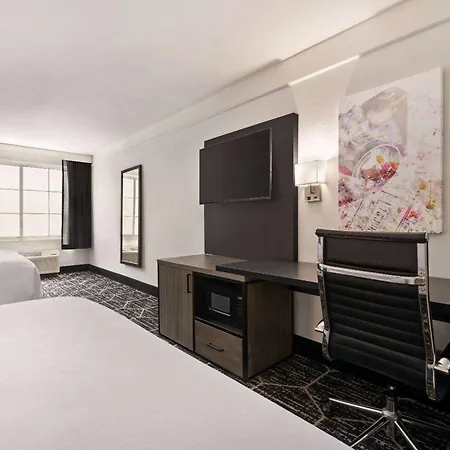 La Quinta By Wyndham Hesperia Victorville-2