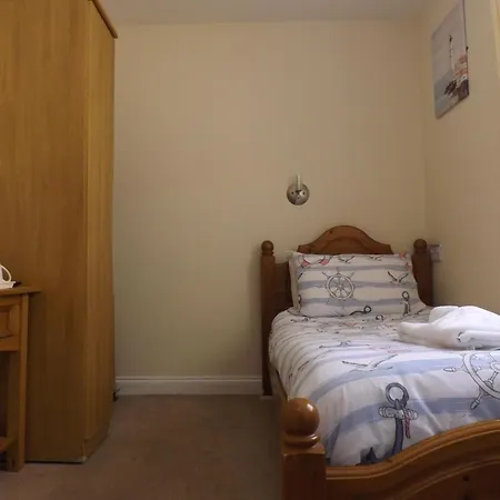 The Edenhurst Guesthouse-3