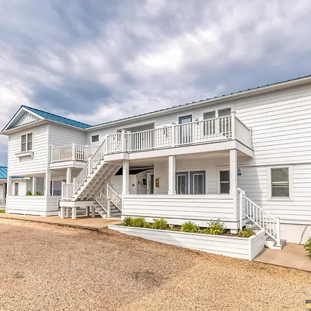 The Montauk Soundview-3