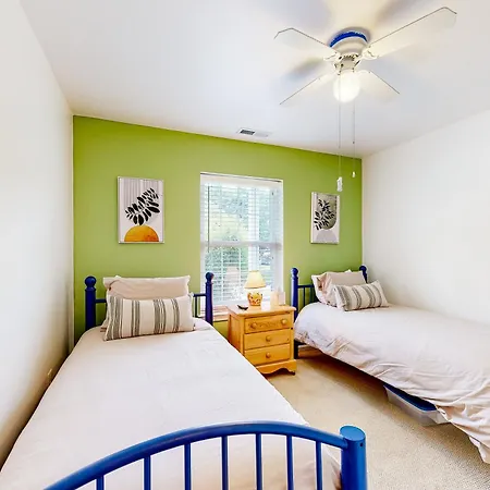 Sanibel Village --- 3500 Sanibel Cir, Unit #3504-3