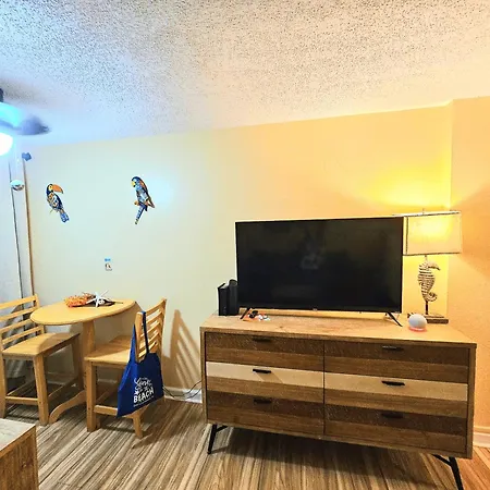 Oceanfront Escape With 2 Pools!-2
