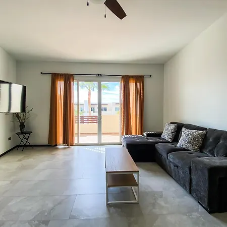 New Built Condo Minutes To Beach!-3