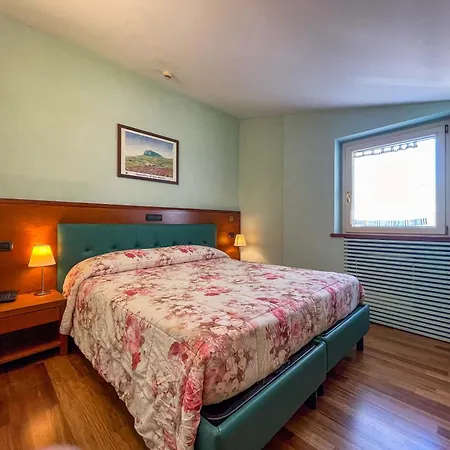 Hotel Rosa-2