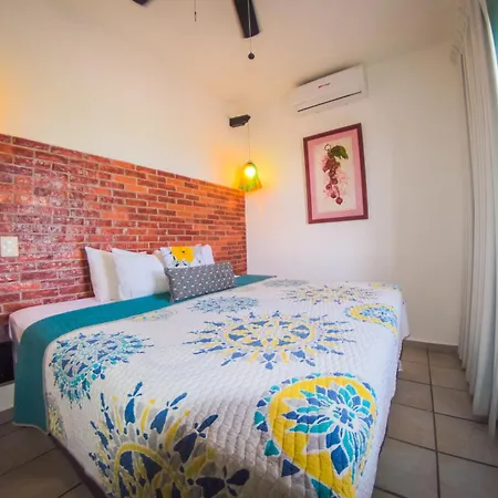 Hotel Suites Nadia Puerto Vallarta-2