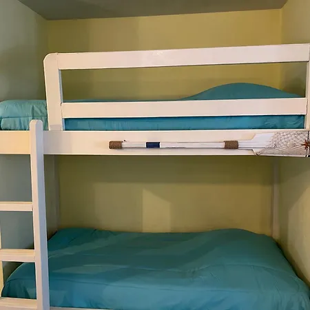 South Padre Island Beachfront Condo: Award-Winning Coastal Retreat-3