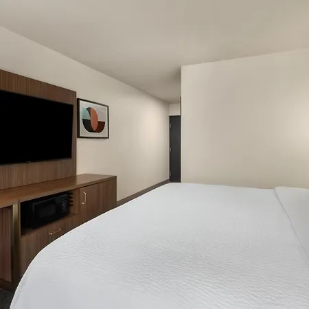 Holiday Inn Ontario By Ihg-3