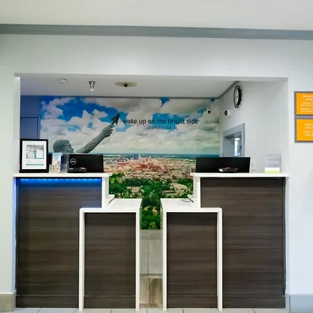 La Quinta Inn Birmingham - Inverness-3