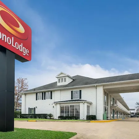 Econo Lodge Branson Theater District-2