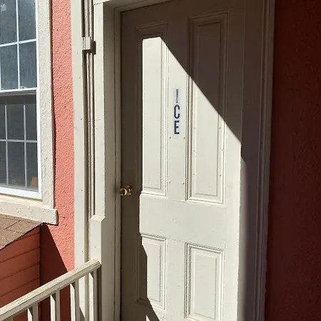 The Ocean House-3