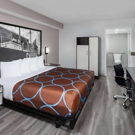 Super 8 By Wyndham Baltimore Northwest-3