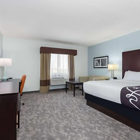 La Quinta By Wyndham Bonita Springs Naples North-3