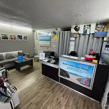 Motel 6 Englewood, Fl-3