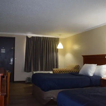 Knights Inn Farmington Hills-2