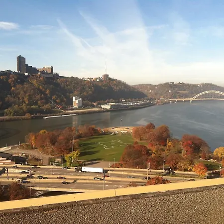 Wyndham Grand Pittsburgh-2