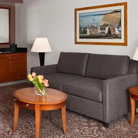 Hilton Garden Inn Milford-3