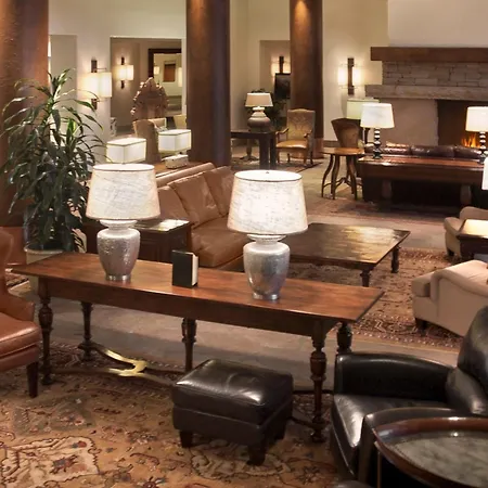 The Peaks Resort And Spa-2