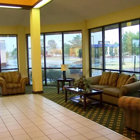 Days Inn By Wyndham Indianapolis Castleton-2