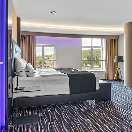 Dancing House Hotel - Tancici Dum-2
