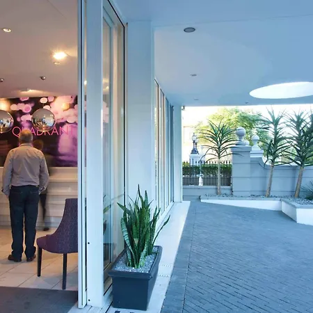 The Quadrant Hotel & Suites-3