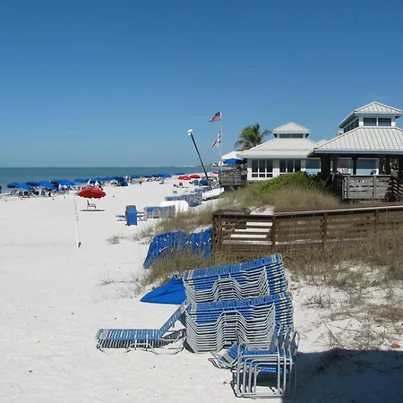 Inn At Pelican Bay-3