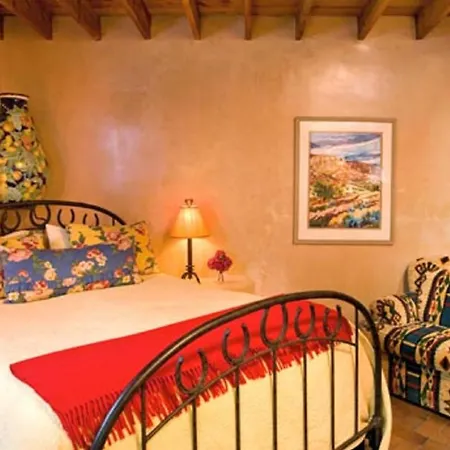 El Farolito B&B Inn-3