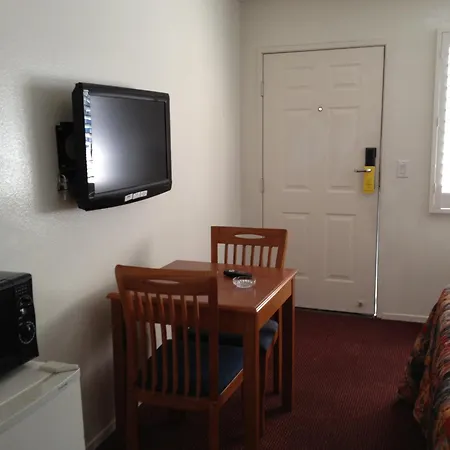 Scottish Inns-2