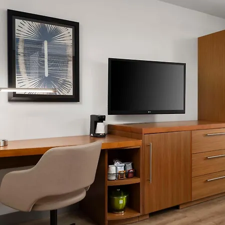Hyatt Place Omaha/Downtown-Old Market-2