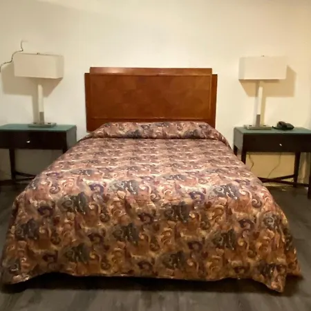 Golden Kent Motel-3