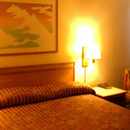 Colorado River Value Inn-3