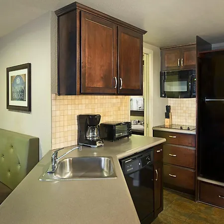 London Bridge Resort-3