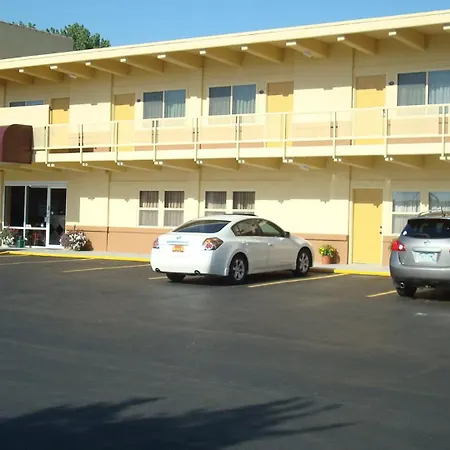 Virginia Inn-3
