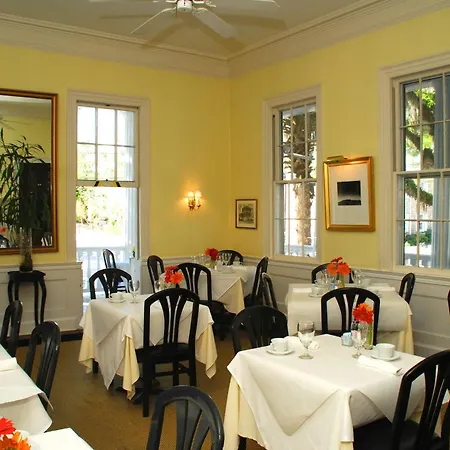 Rhett House-2