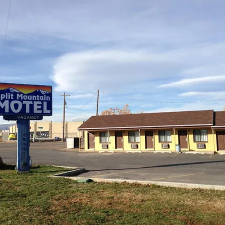 Split Mountain Motel-2