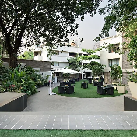Citrus Hotel Lonavala-2