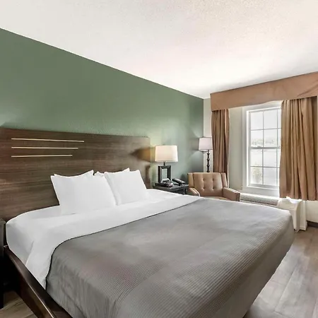 Quality Inn & Suites Santee I-95-3