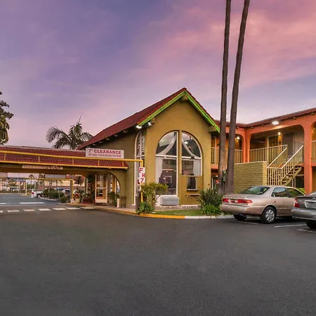 Vagabond Inn Costa Mesa-2