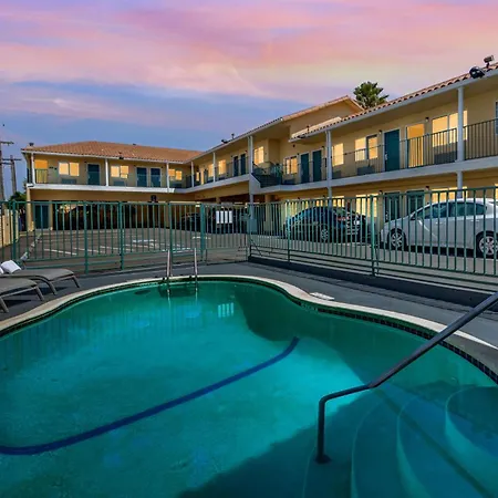 Comfort Inn Beach Boardwalk-2
