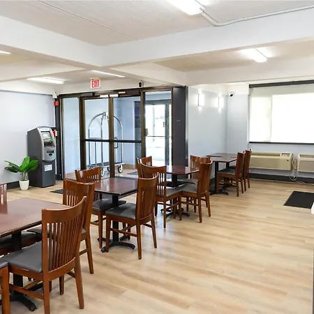 Coratel Inn & Suites By Jasper Mankato-2