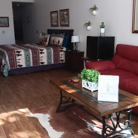 Katie'S Cozy Suites-3