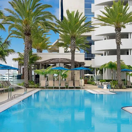 Hilton San Diego Bayfront-3