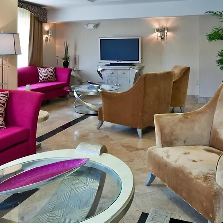 Holiday Inn Express Hotel & Suites Birmingham - Inverness 280 By Ihg-3