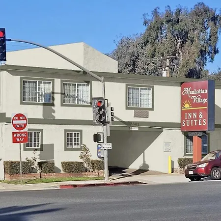 Manhattan Inn & Suites-2